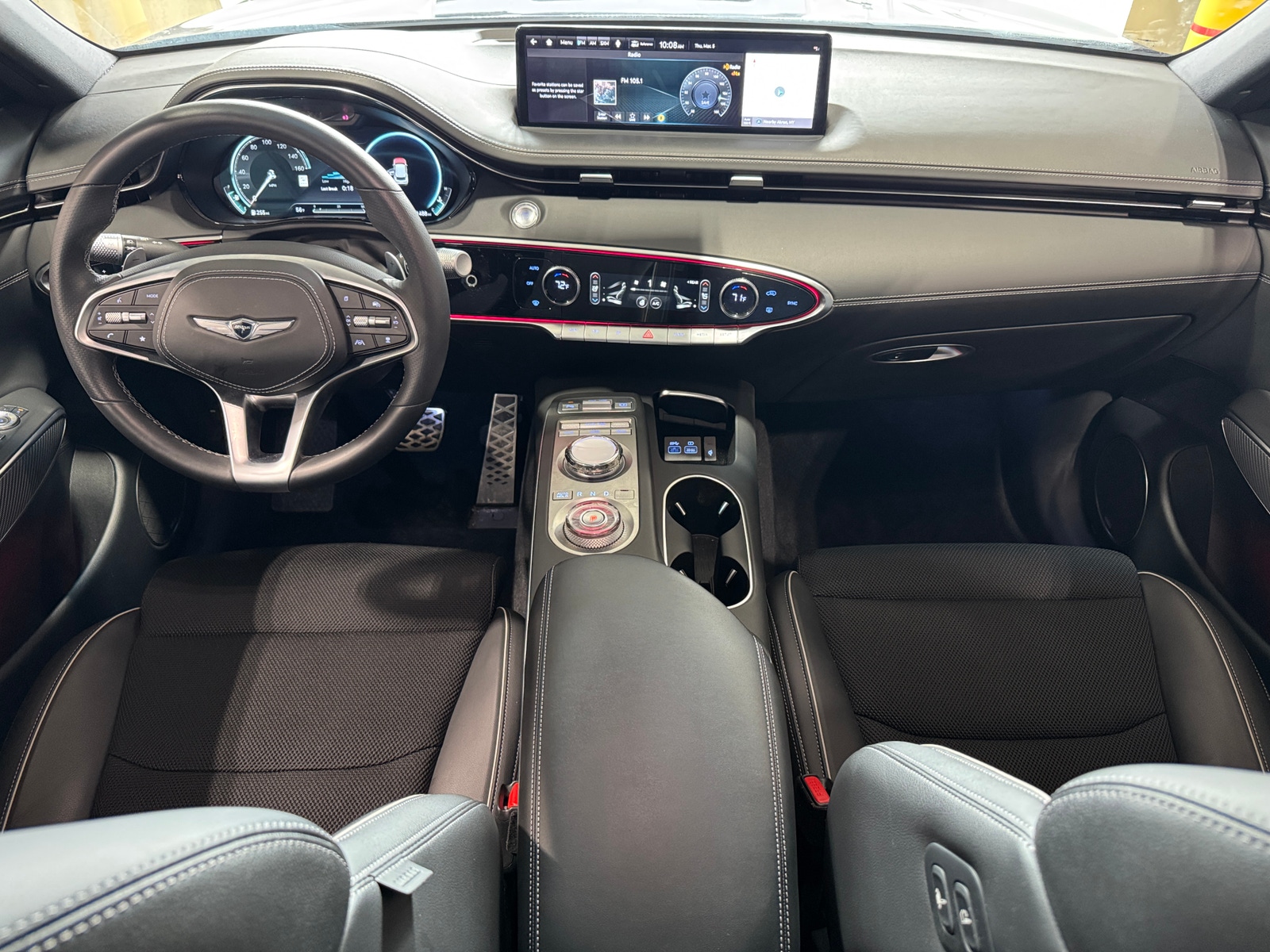 Thumbnail: 2024 Genesis GV70 - 2