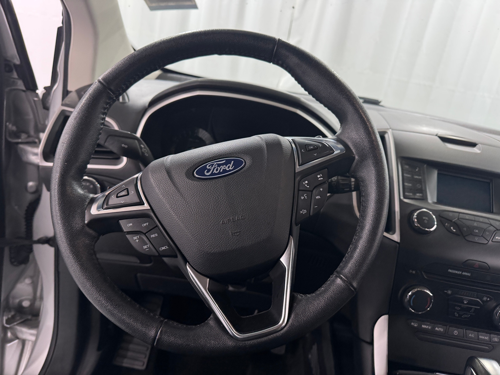 Thumbnail: 2018 Ford Edge - 5