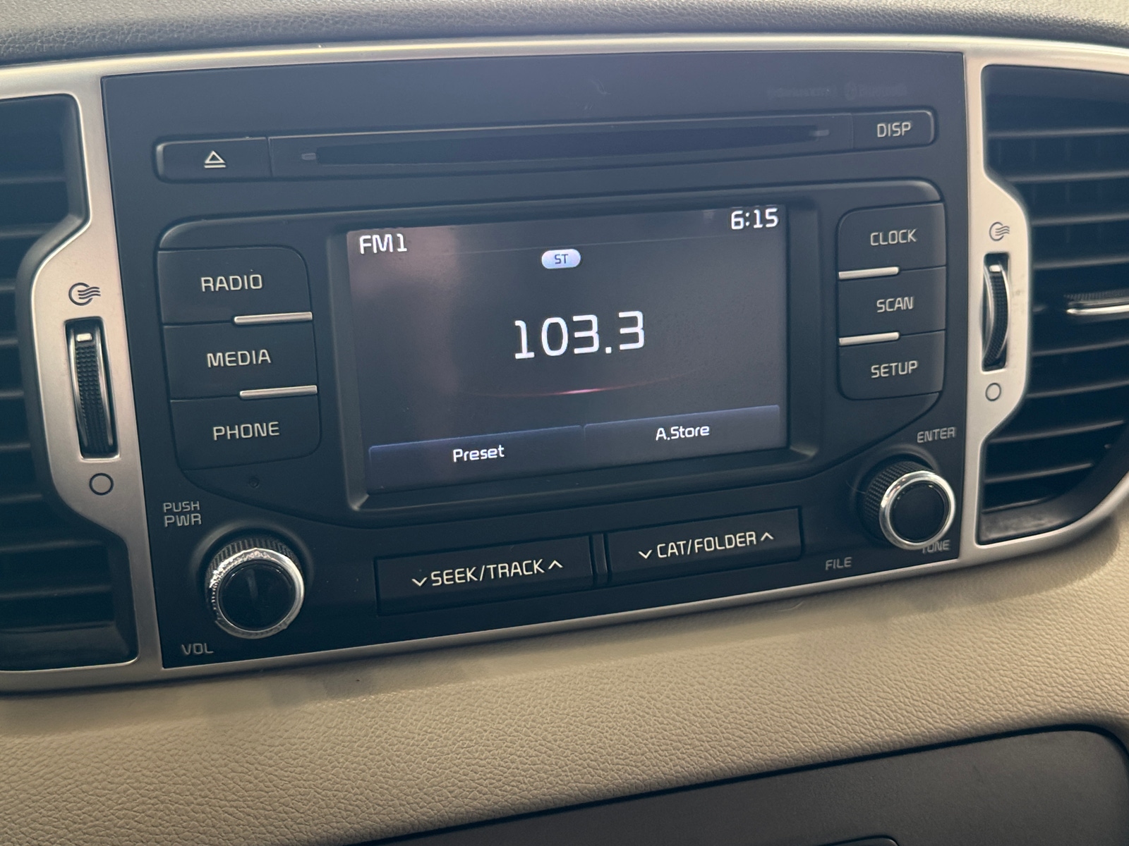 Thumbnail: 2019 Kia Sportage - 4