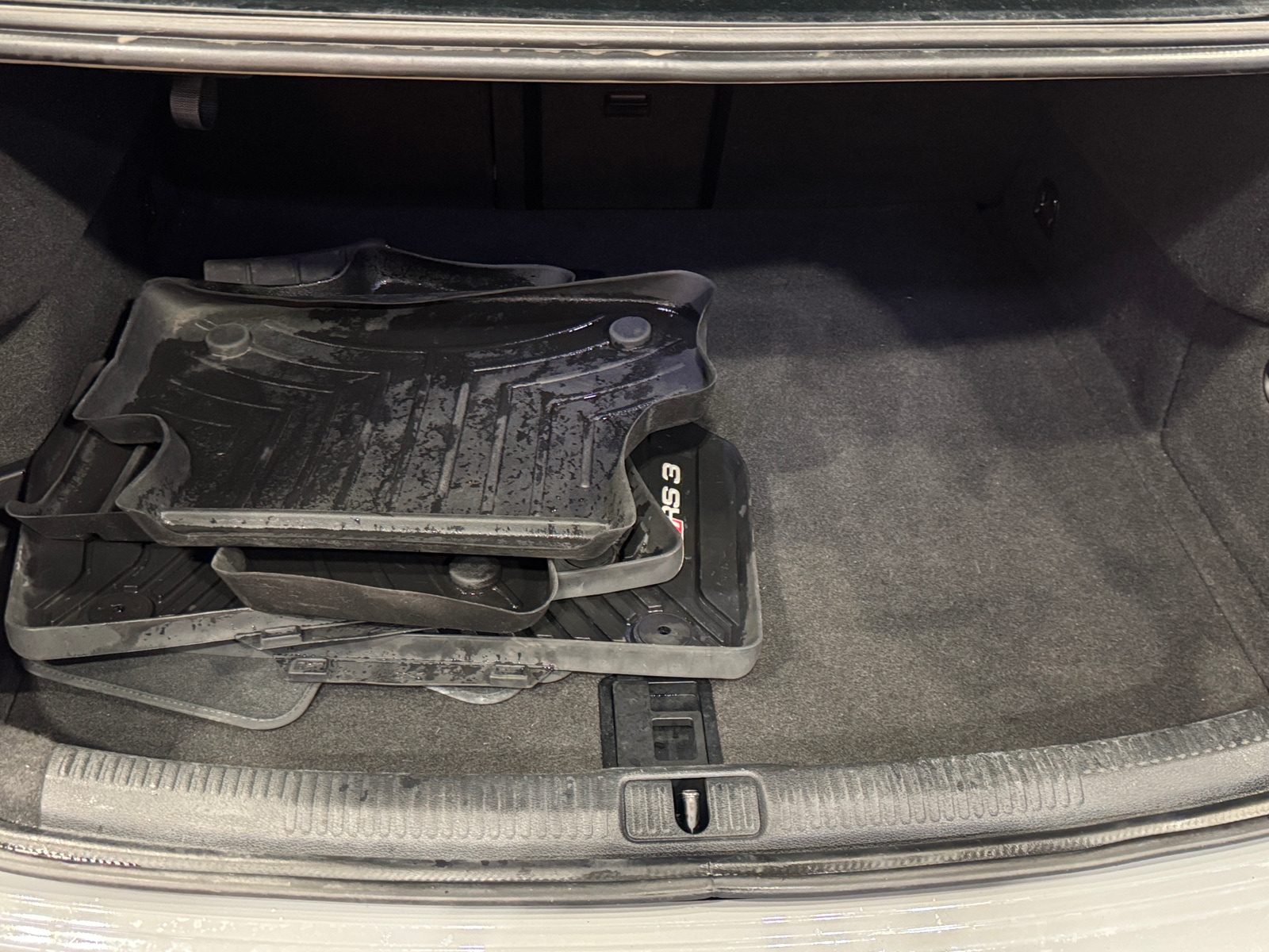 Thumbnail: 2020 Audi RS 3 - 6