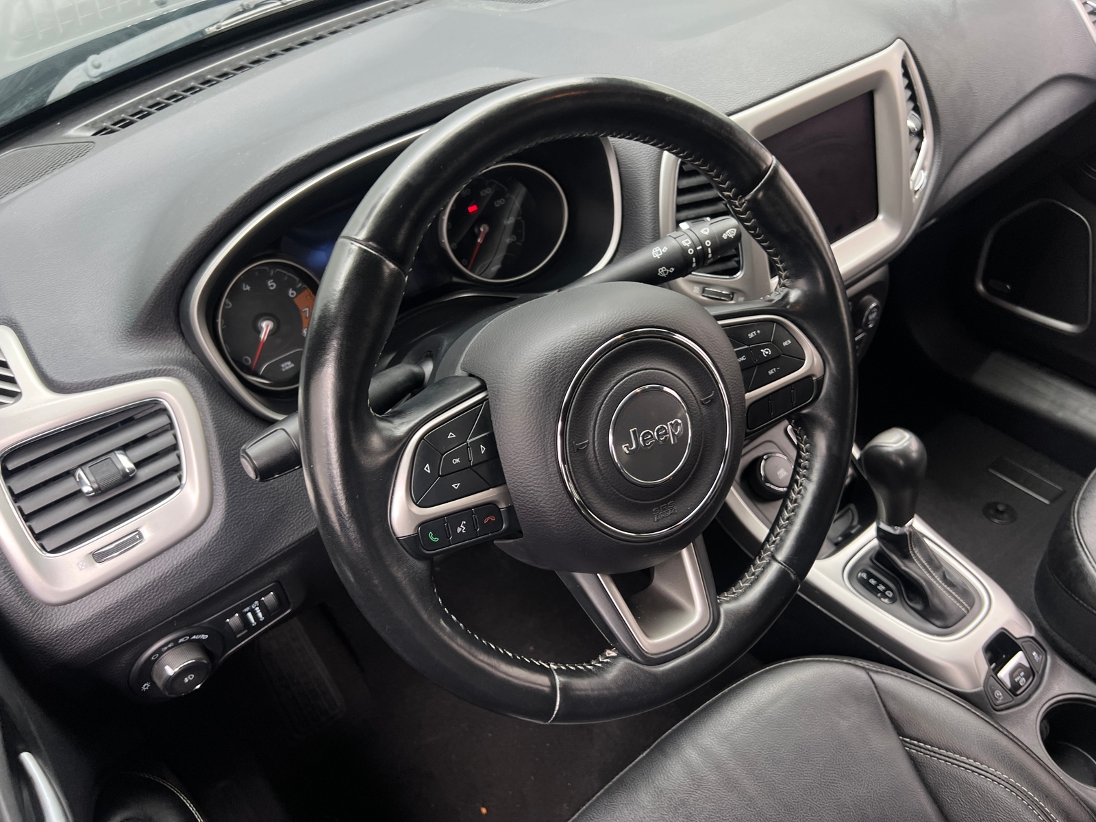 Thumbnail: 2021 Jeep Compass - 4