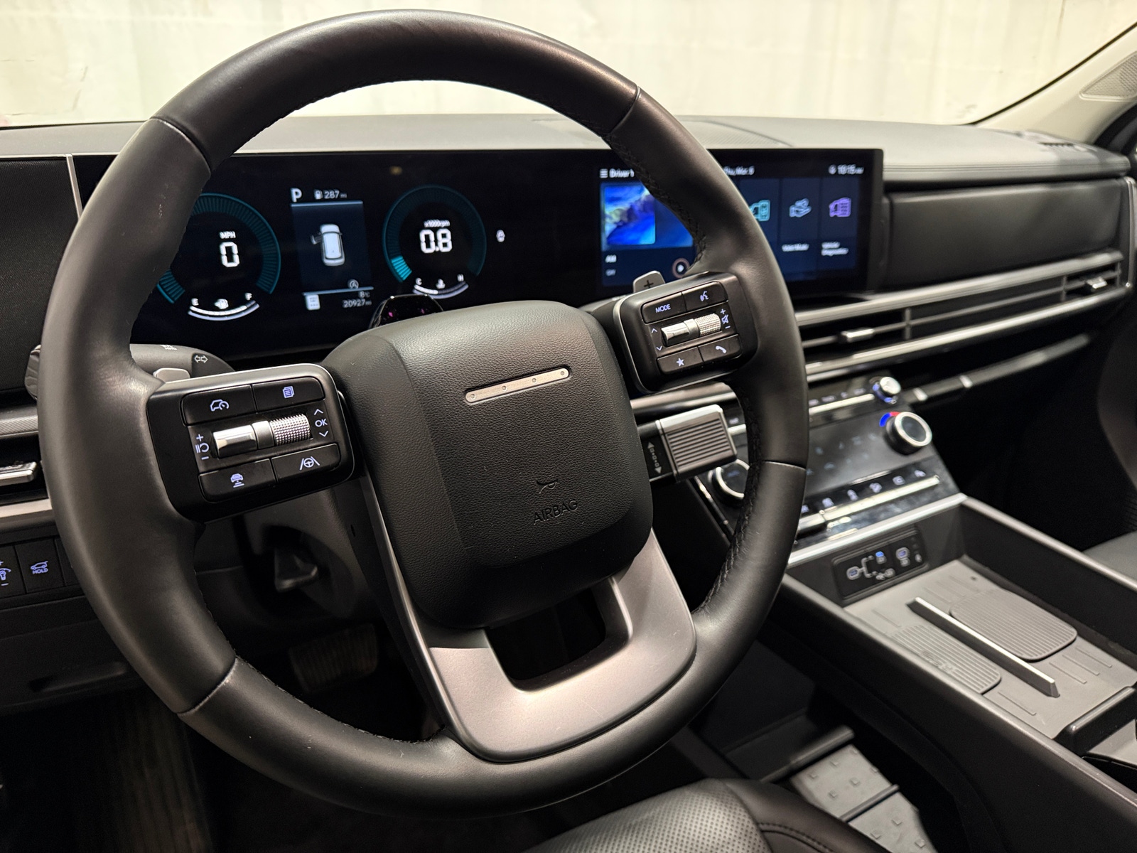 Thumbnail: 2025 Hyundai Santa Fe - 4