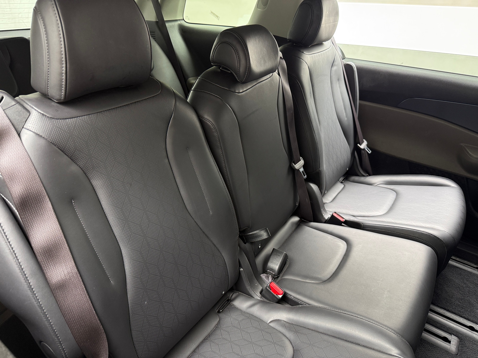 Thumbnail: 2025 Kia Carnival - 6