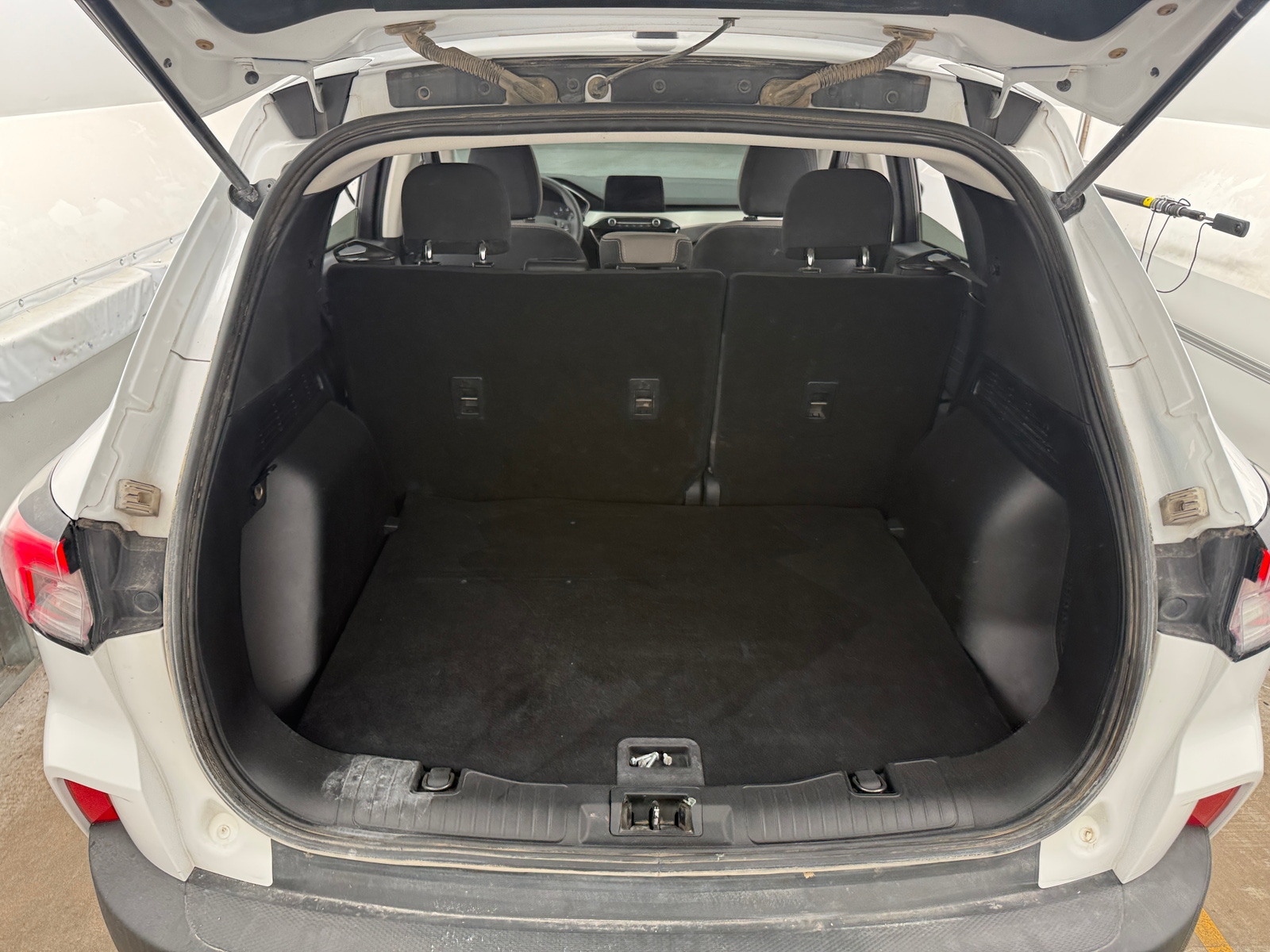 Thumbnail: 2021 Ford Escape - 7