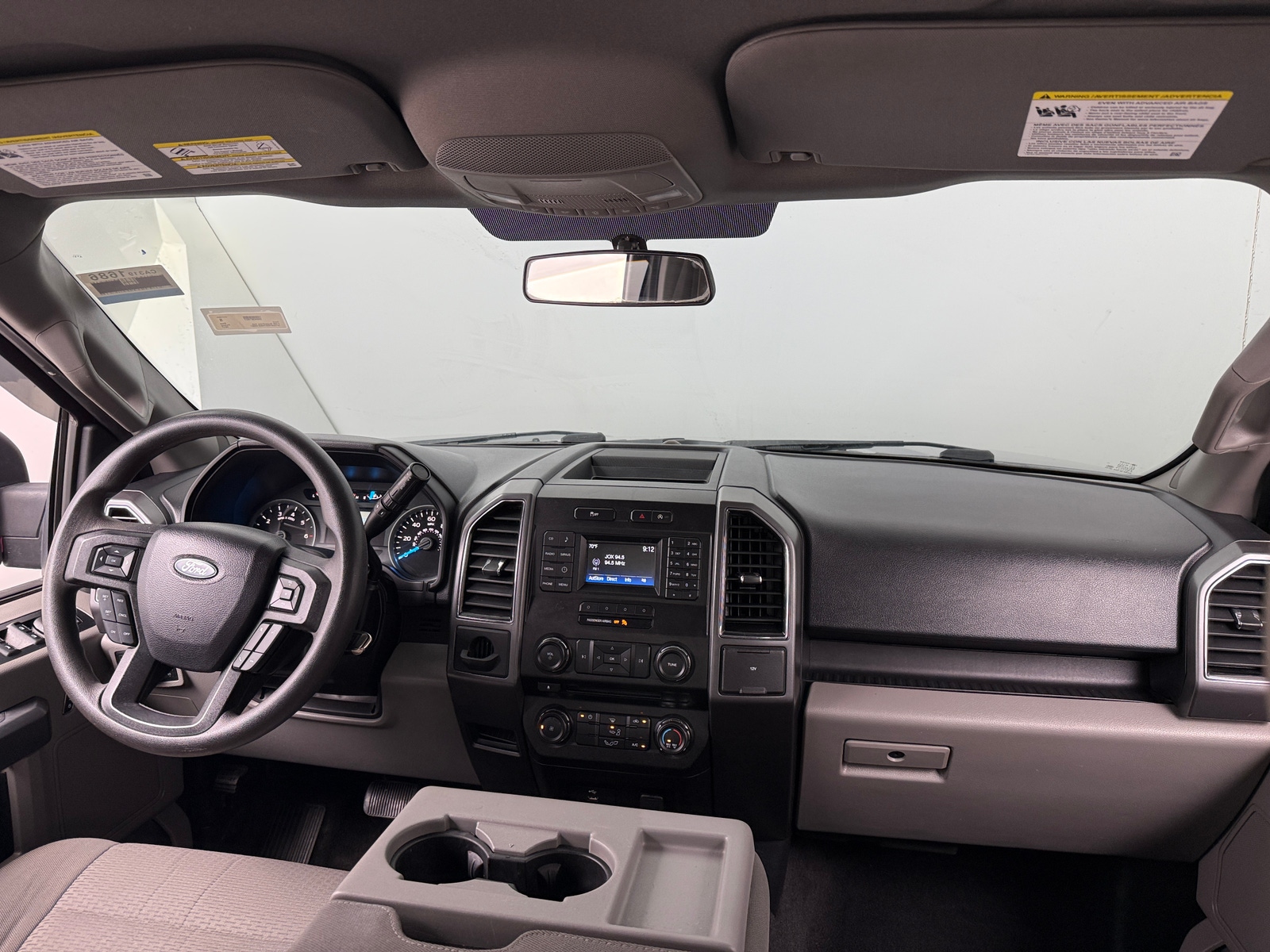 Thumbnail: 2017 Ford Econoline - 3