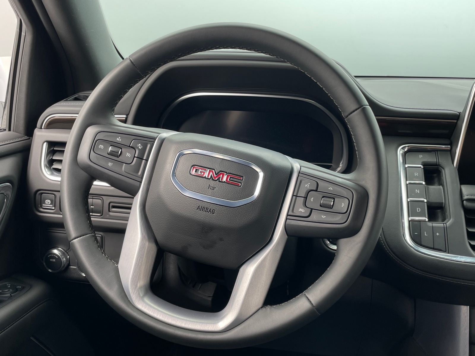 Thumbnail: 2024 GMC Yukon - 5