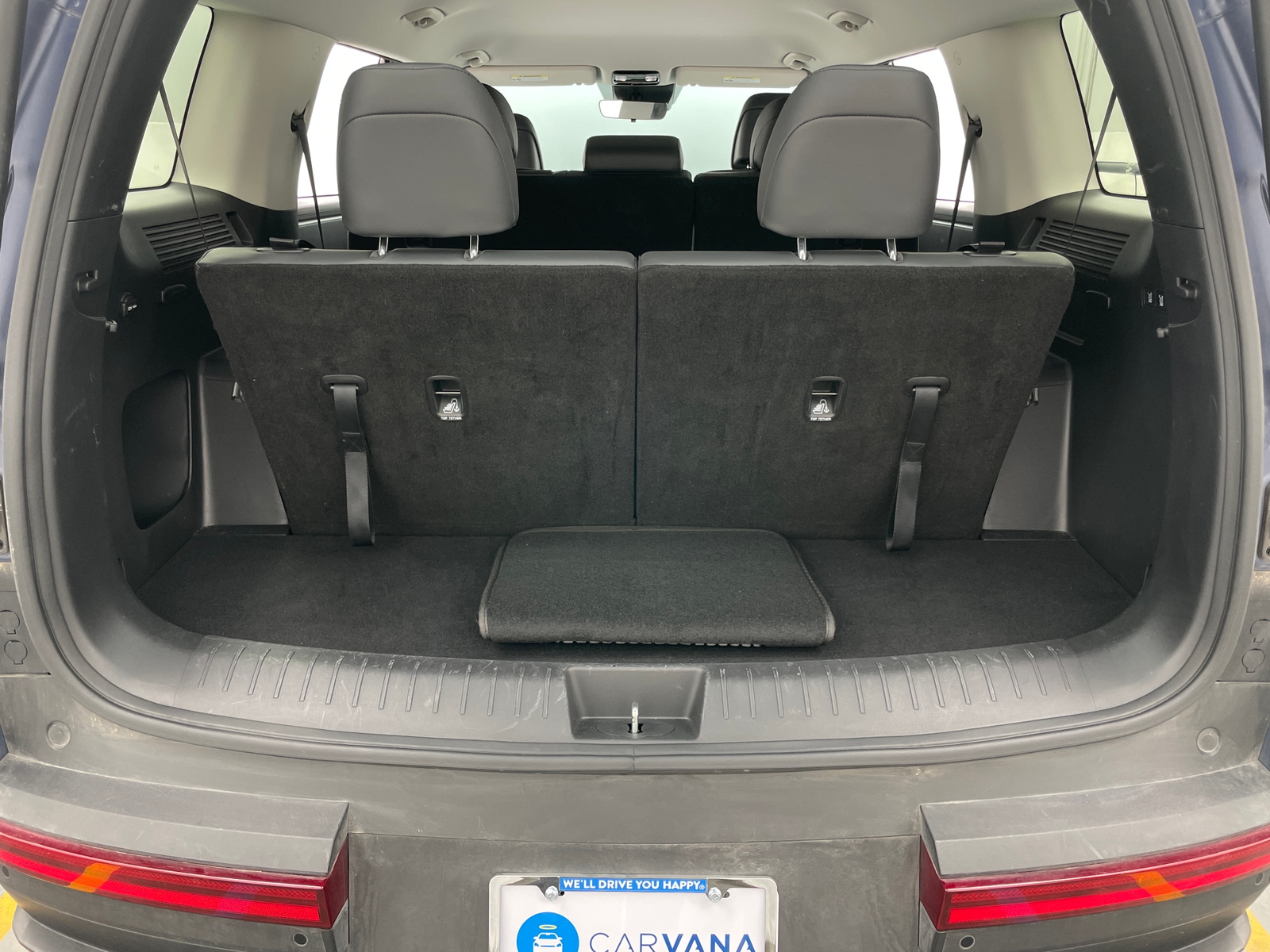 Thumbnail: 2025 Hyundai Santa Fe - 6