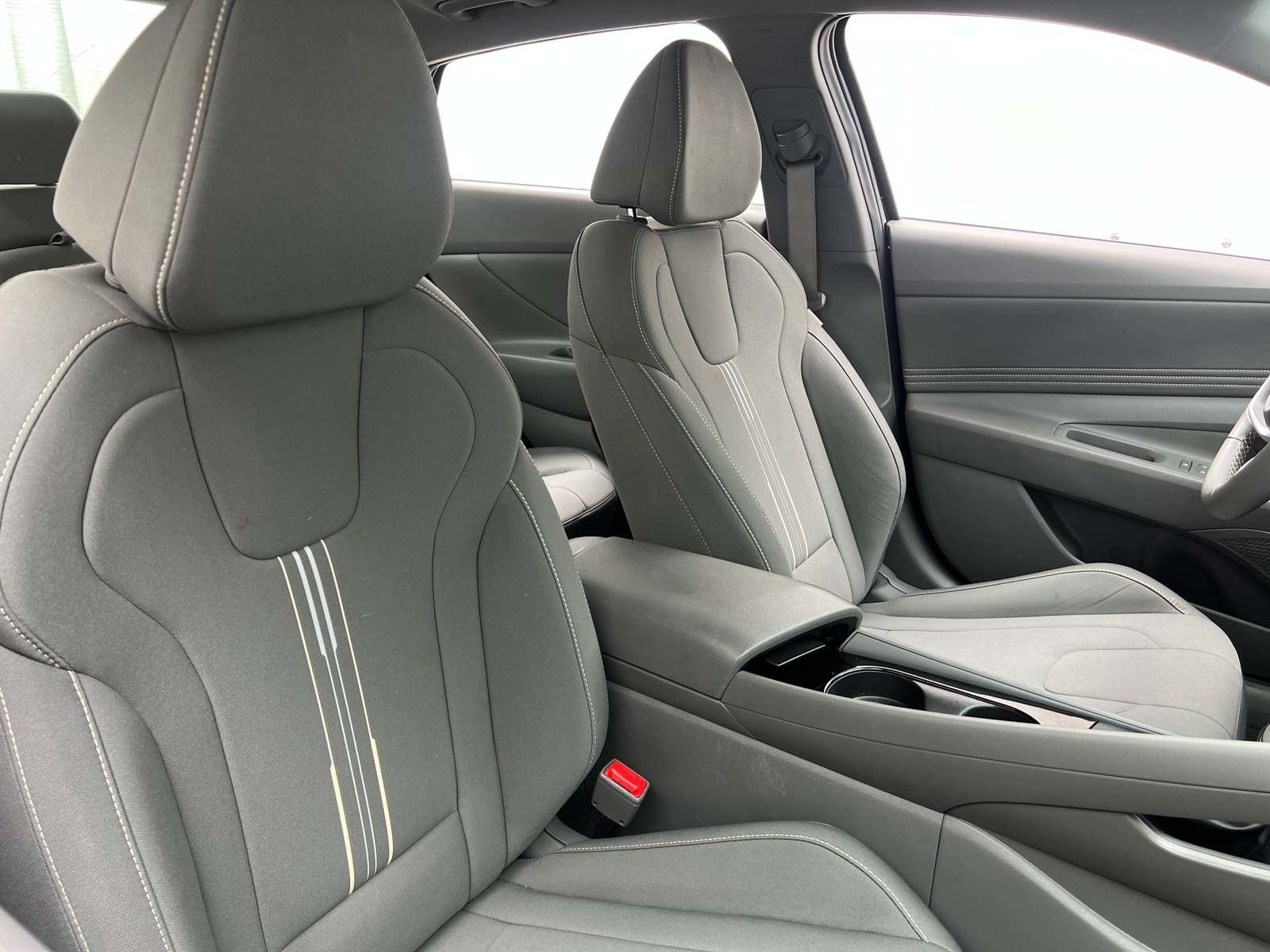 Thumbnail: 2024 Hyundai Elantra - 2