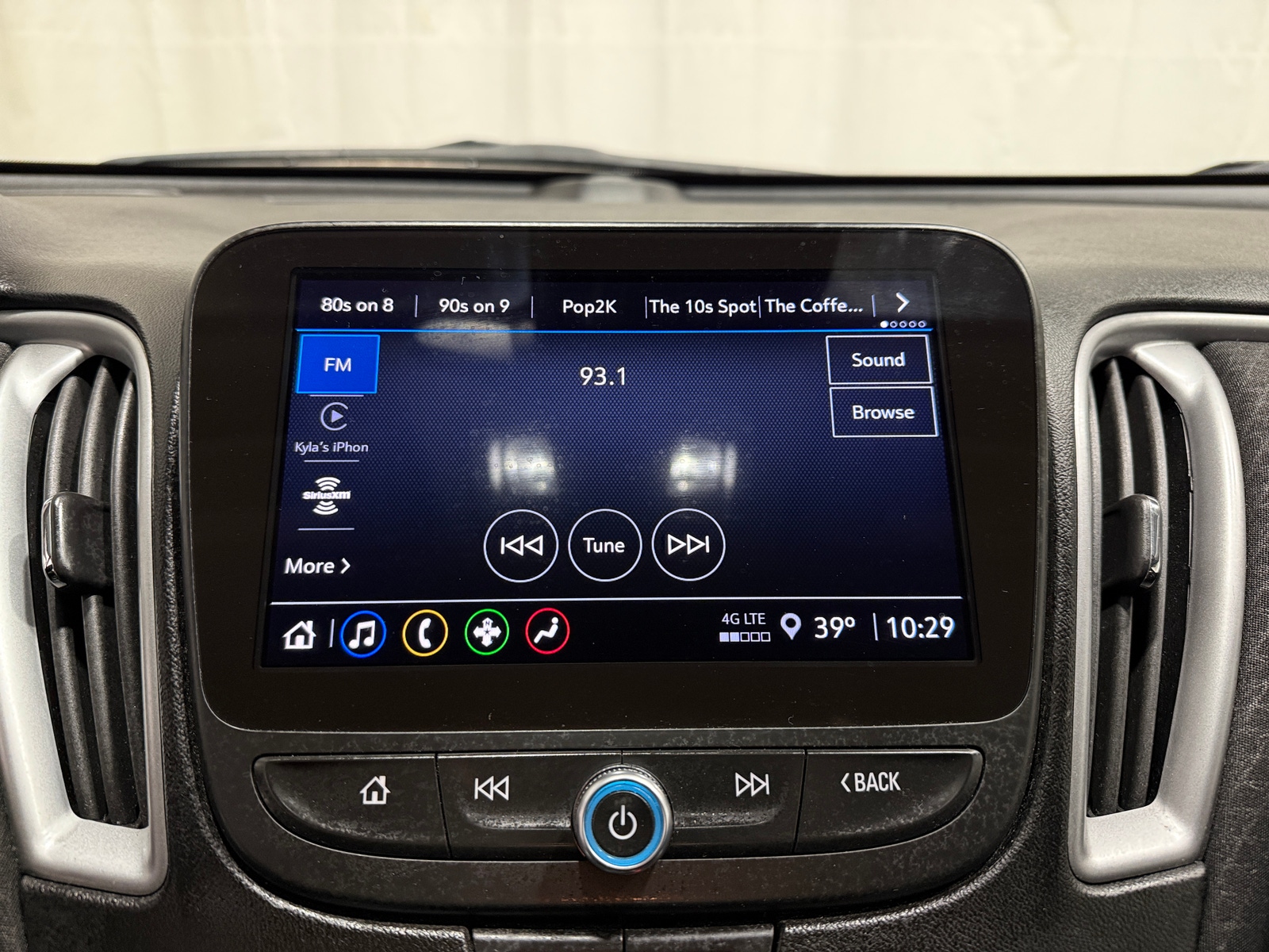 Thumbnail: 2024 Chevrolet Malibu - 4