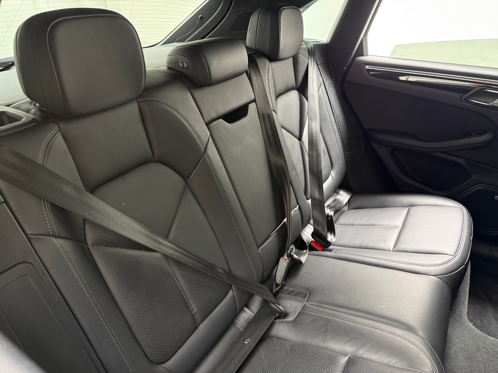 Thumbnail: 2020 Porsche Macan - 5