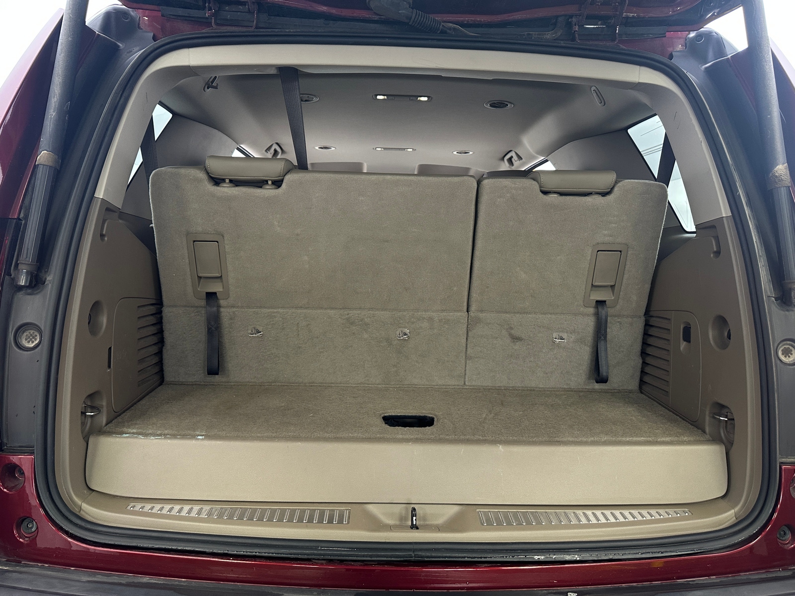 Thumbnail: 2020 Chevrolet Tahoe - 6