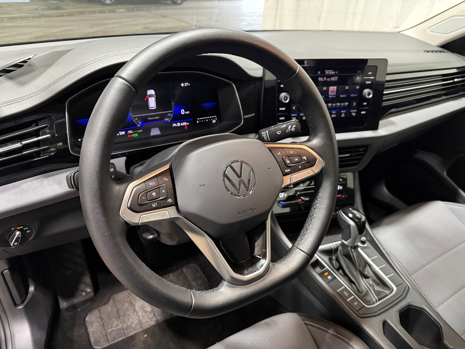 Thumbnail: 2025 Volkswagen Jetta - 5