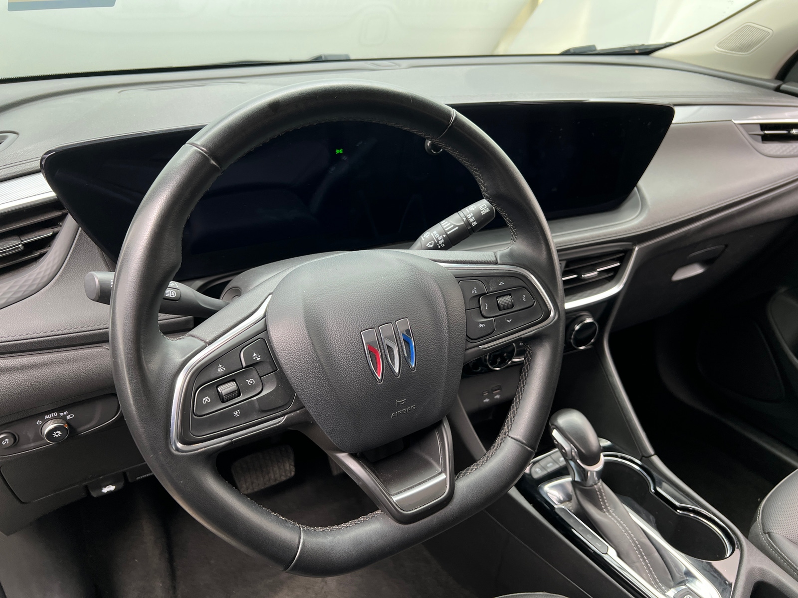 Thumbnail: 2024 Buick Encore GX - 4