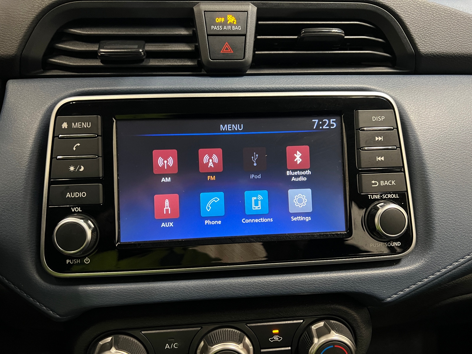 Thumbnail: 2025 Nissan Versa - 4