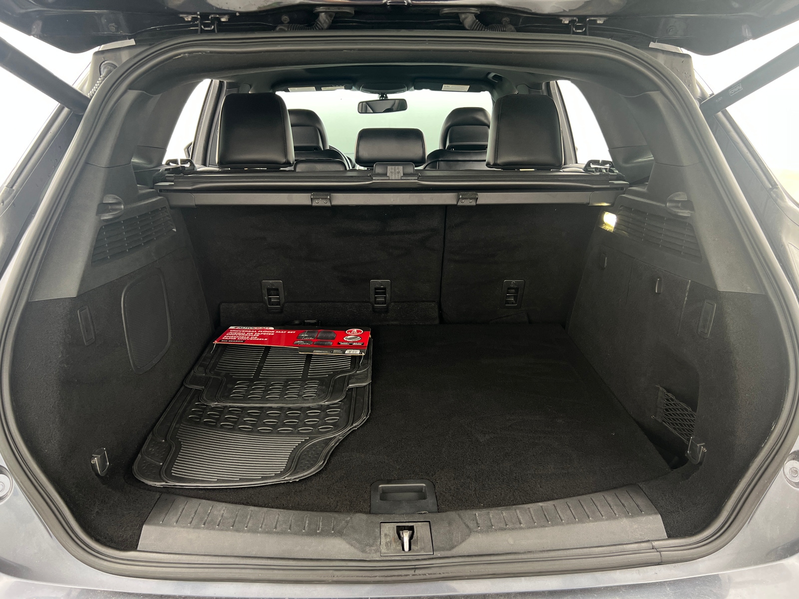 Thumbnail: 2015 Lincoln MKC - 6