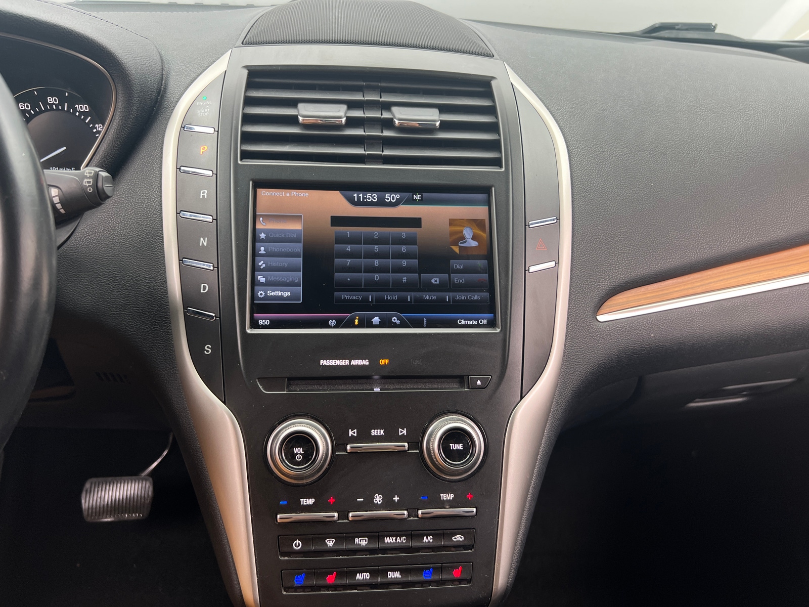 Thumbnail: 2015 Lincoln MKC - 3