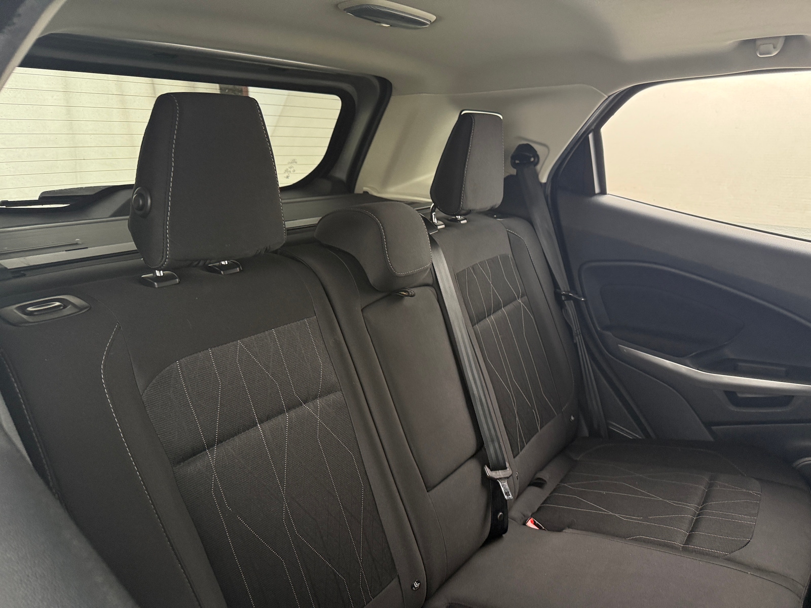 Thumbnail: 2018 Ford EcoSport - 6