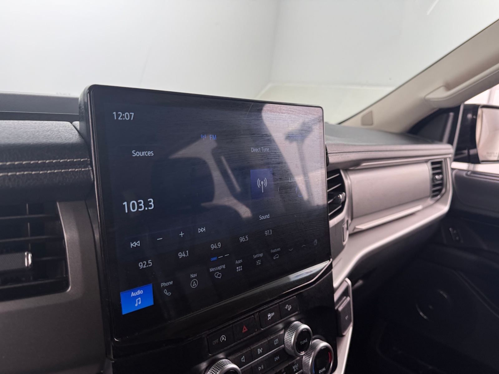 Thumbnail: 2024 Ford Expedition MAX - 3