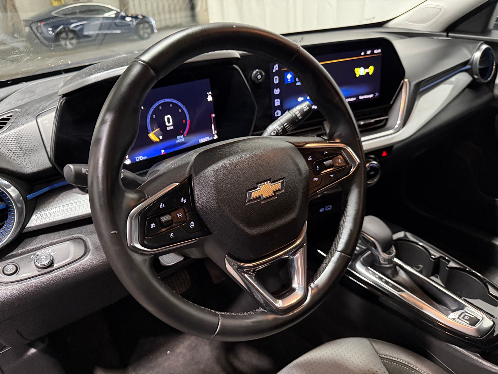 Thumbnail: 2025 Chevrolet Trax - 5