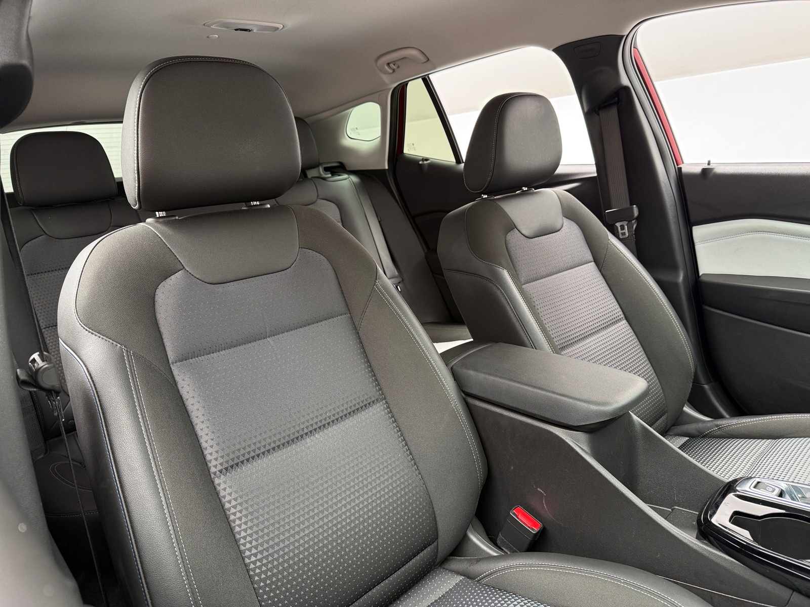 Thumbnail: 2025 Chevrolet Trax - 2