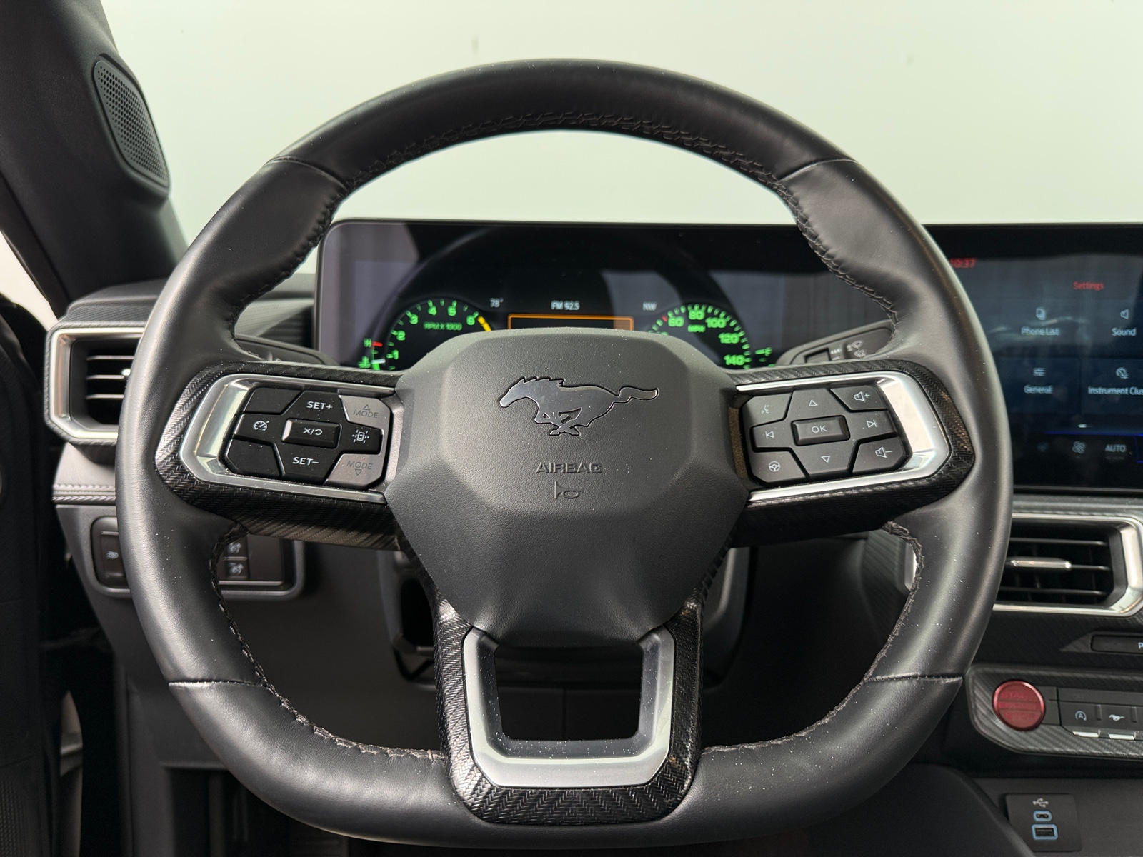 Thumbnail: 2025 Ford Mustang - 4