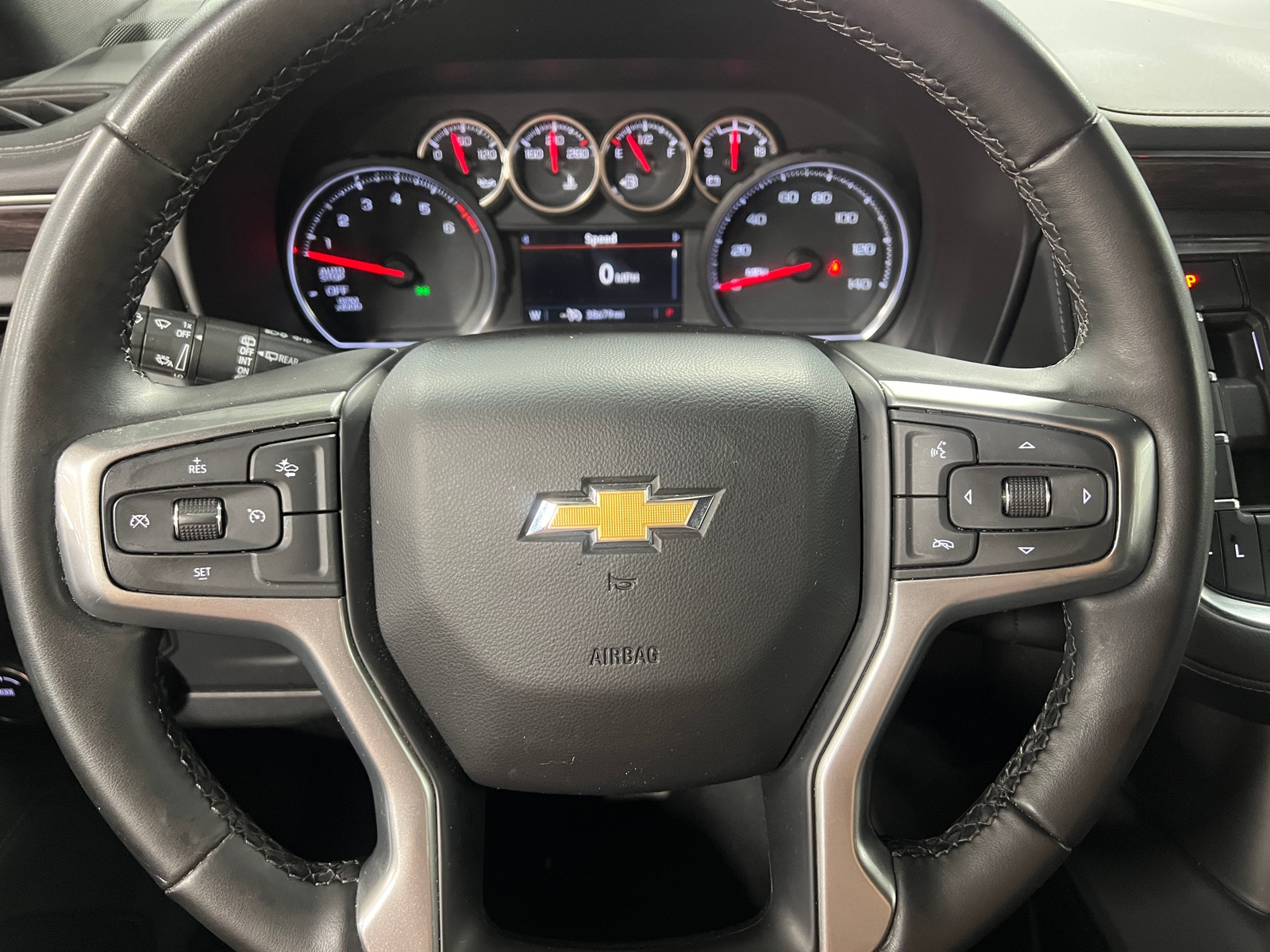 Thumbnail: 2024 Chevrolet Suburban - 5