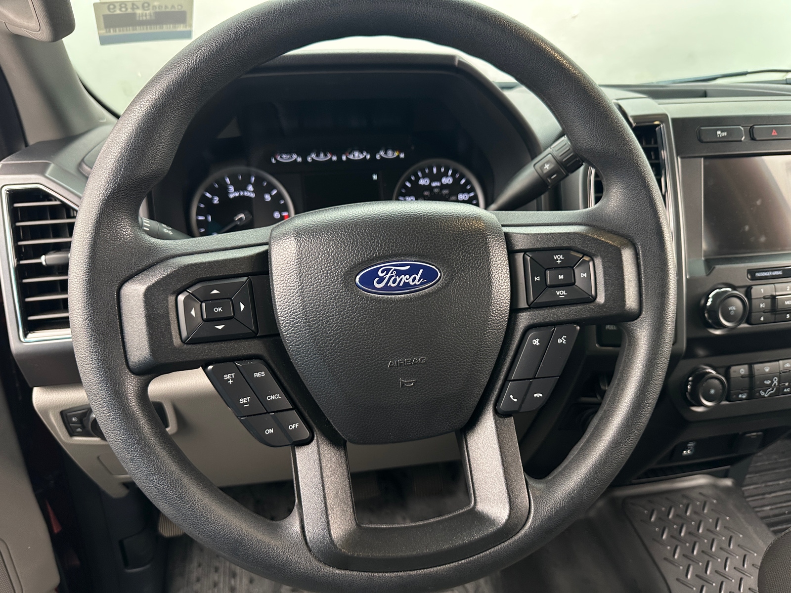 Thumbnail: 2022 Ford Econoline - 5