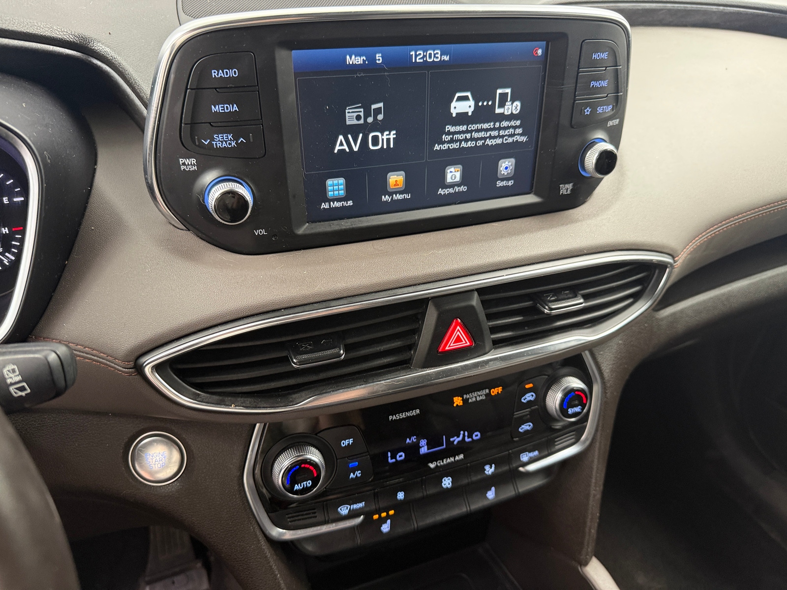 Thumbnail: 2020 Hyundai Santa Fe - 3