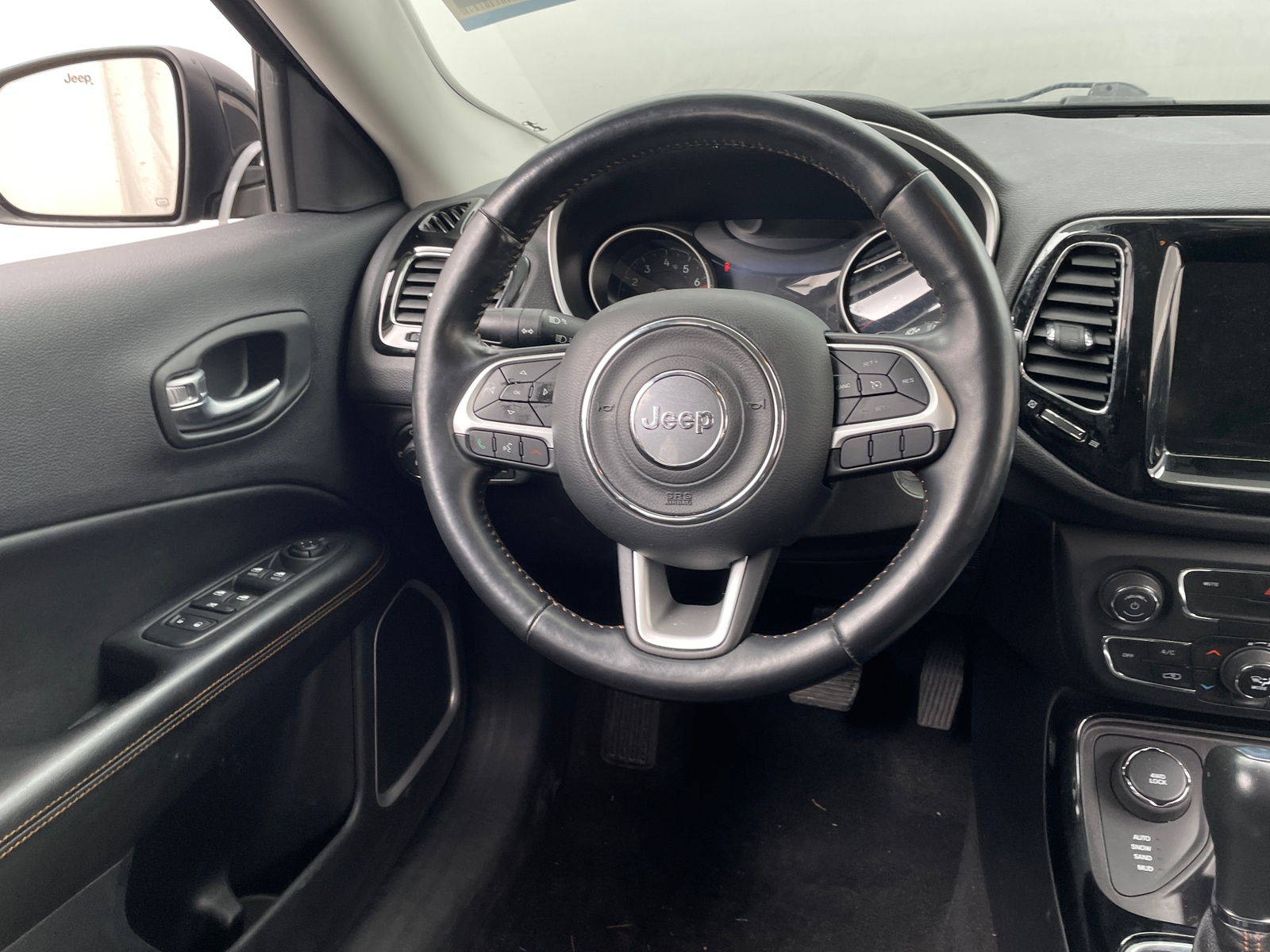 Thumbnail: 2020 Jeep Compass - 4