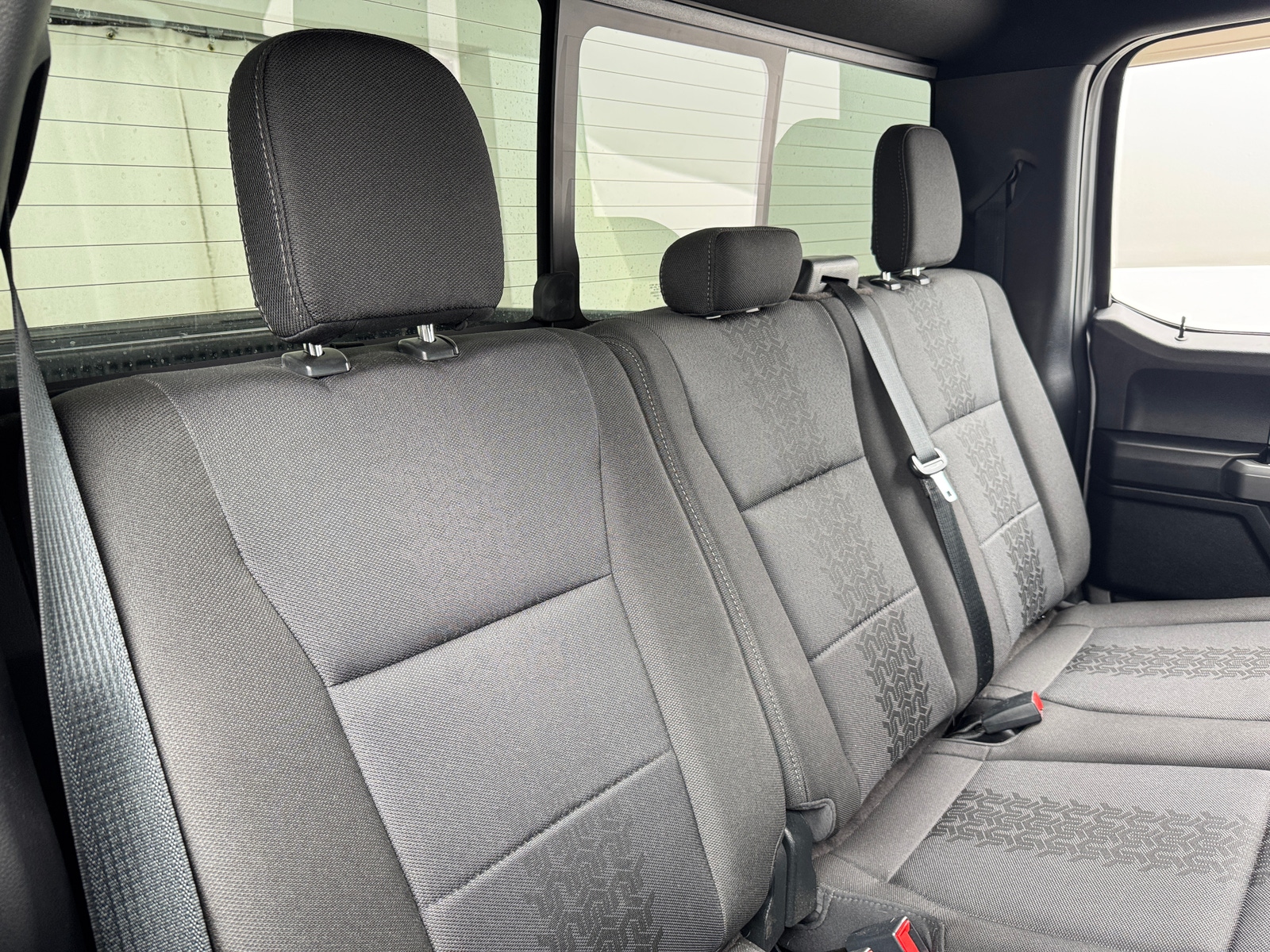 Thumbnail: 2020 Ford Econoline - 6