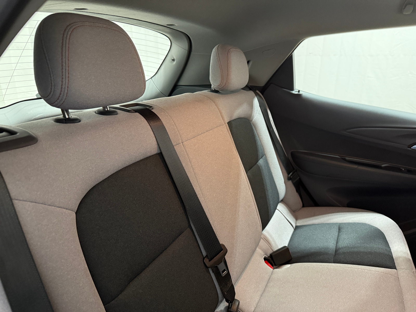 Thumbnail: 2021 Chevrolet Bolt EV - 6