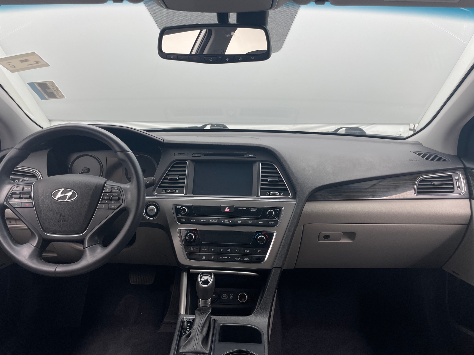 Thumbnail: 2017 Hyundai Sonata - 2