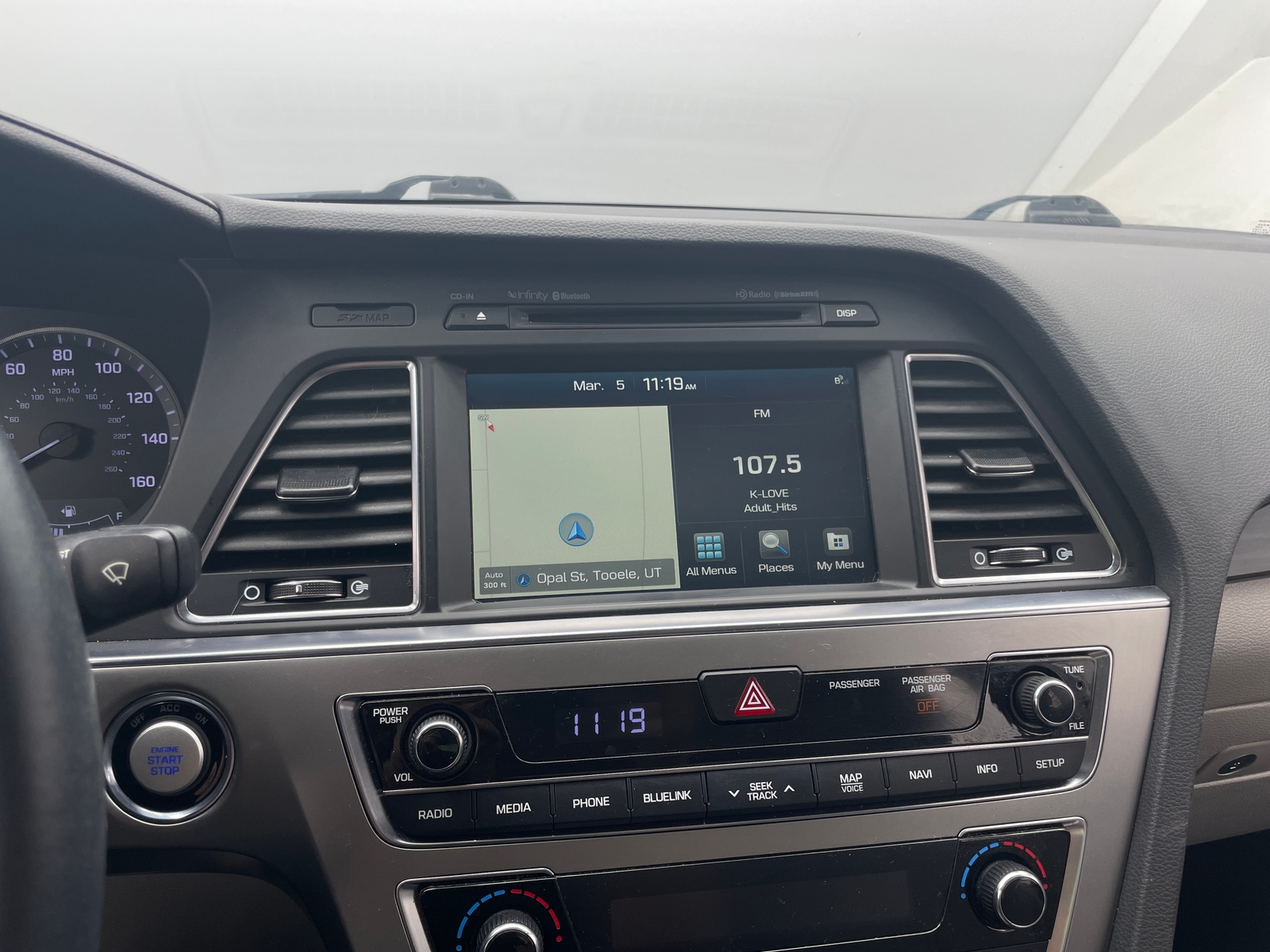 Thumbnail: 2017 Hyundai Sonata - 3