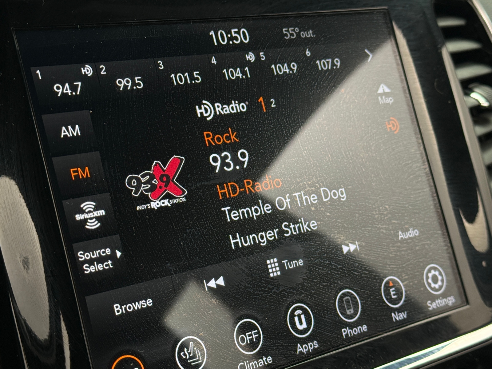 Thumbnail: 2020 Jeep Grand Cherokee - 4