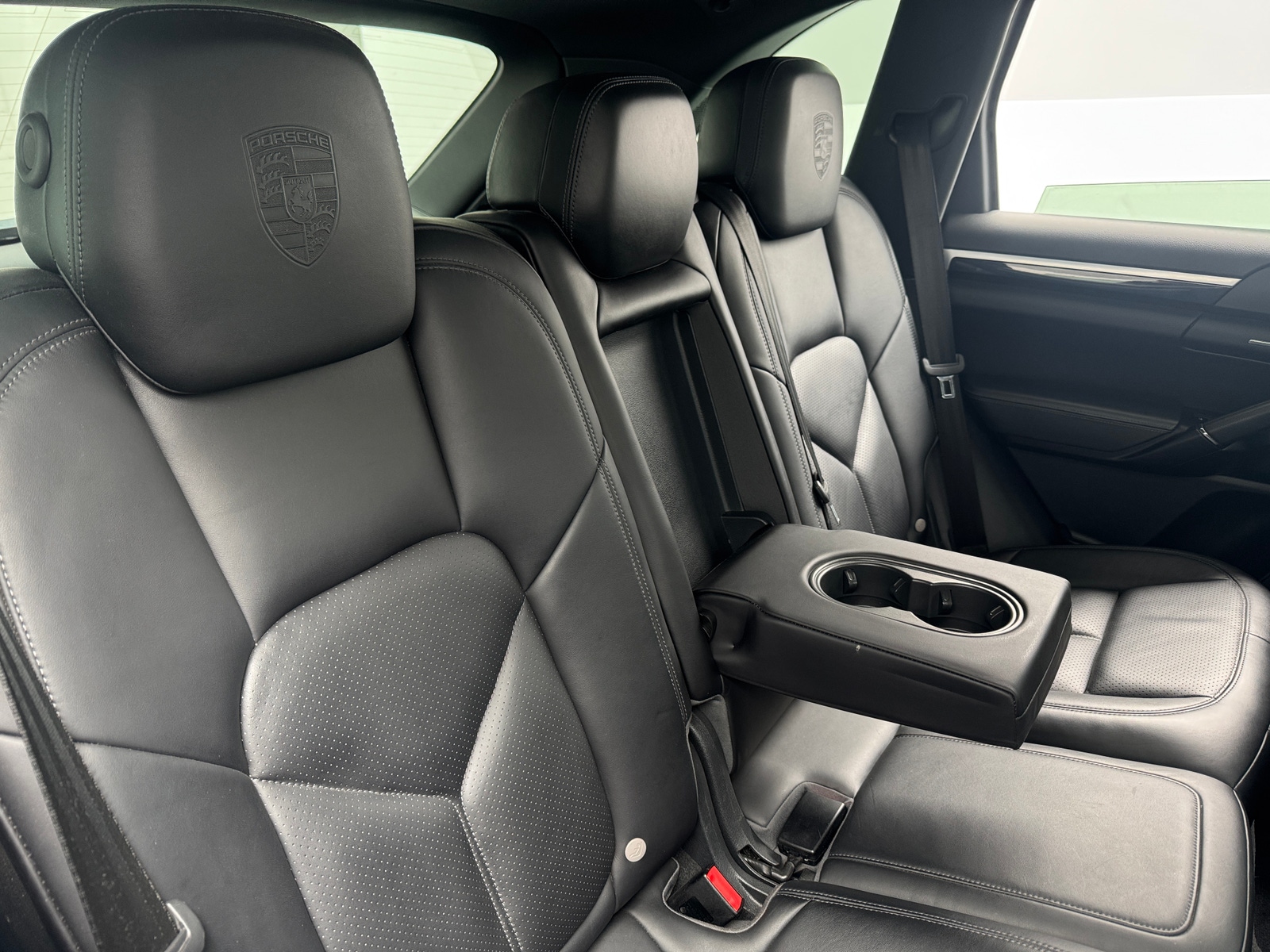 Thumbnail: 2016 Porsche Cayenne - 5