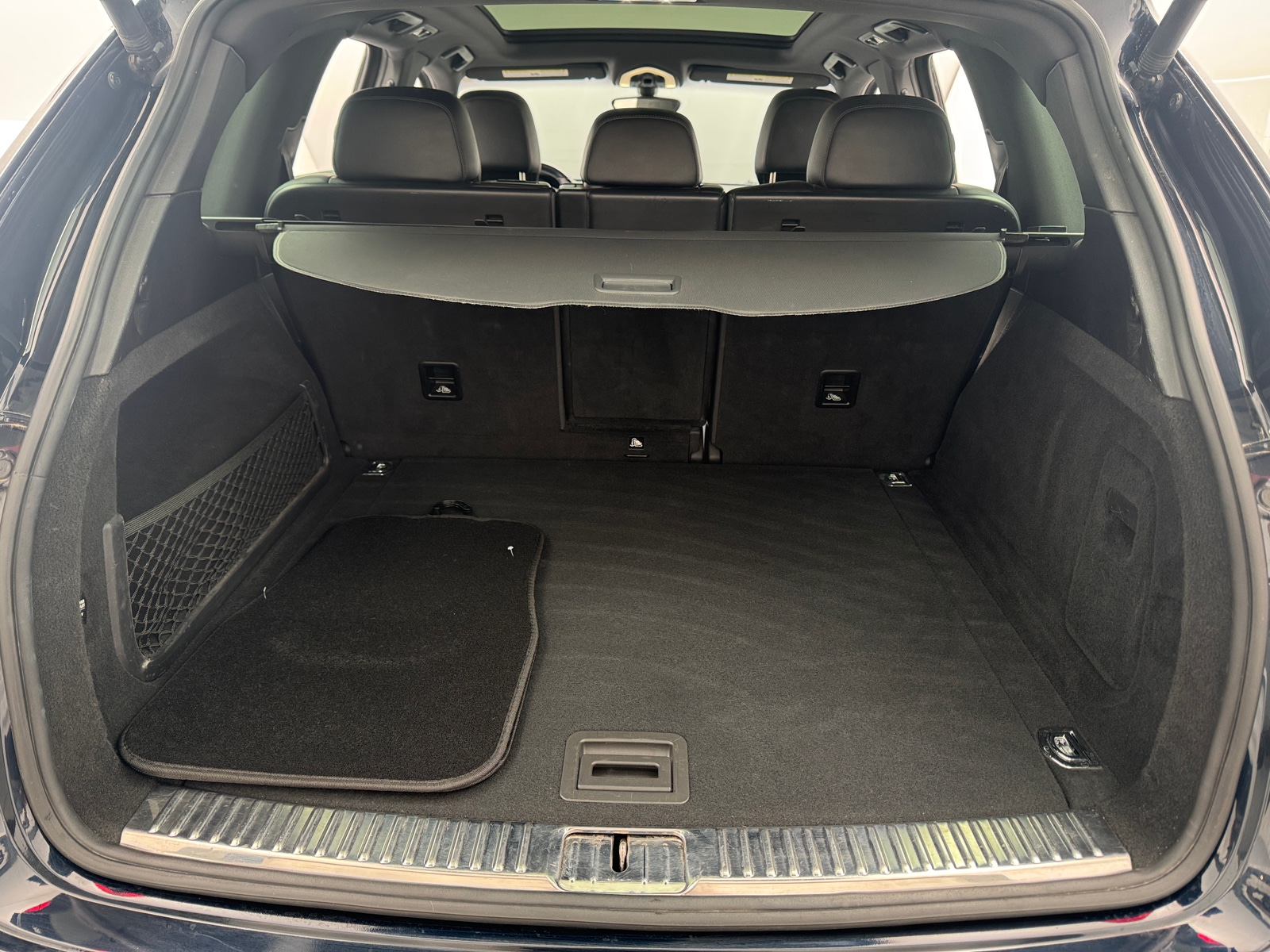 Thumbnail: 2016 Porsche Cayenne - 6