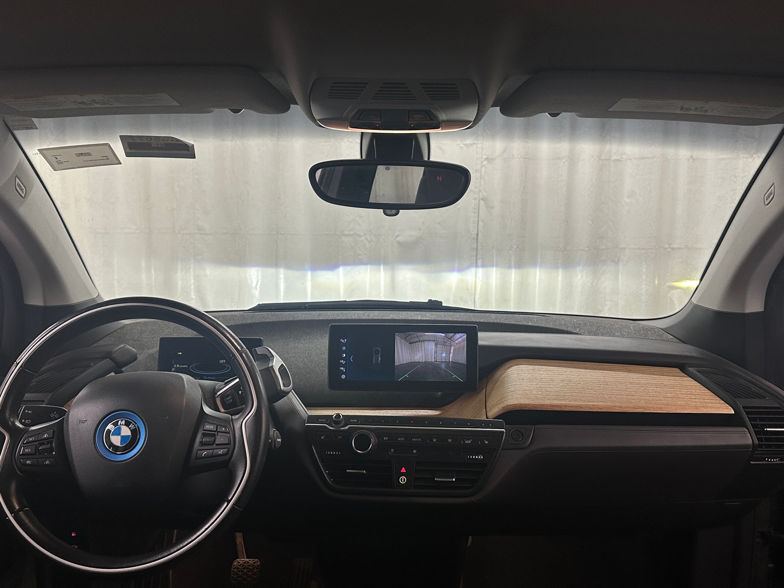 Thumbnail: 2019 BMW i3 - 2