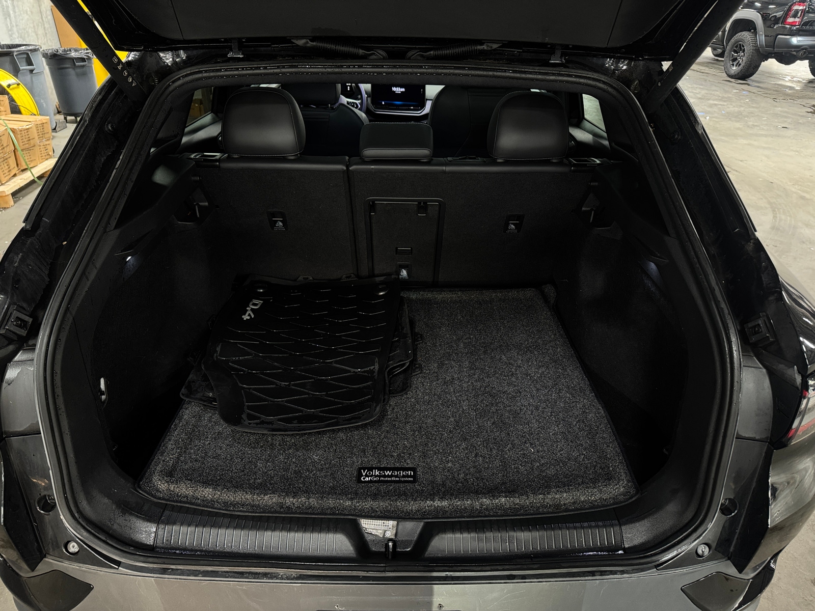 Thumbnail: 2024 Volkswagen ID.4 - 6