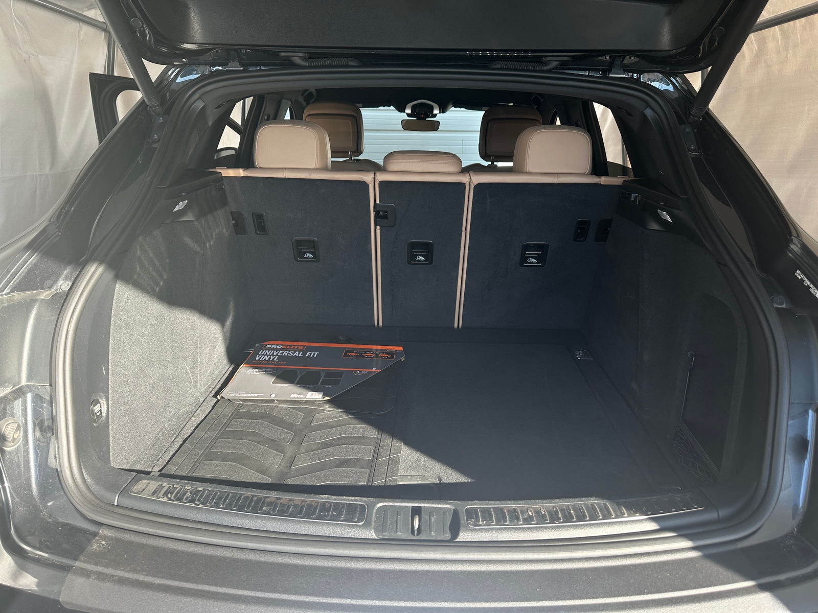 Thumbnail: 2019 Porsche Macan - 6