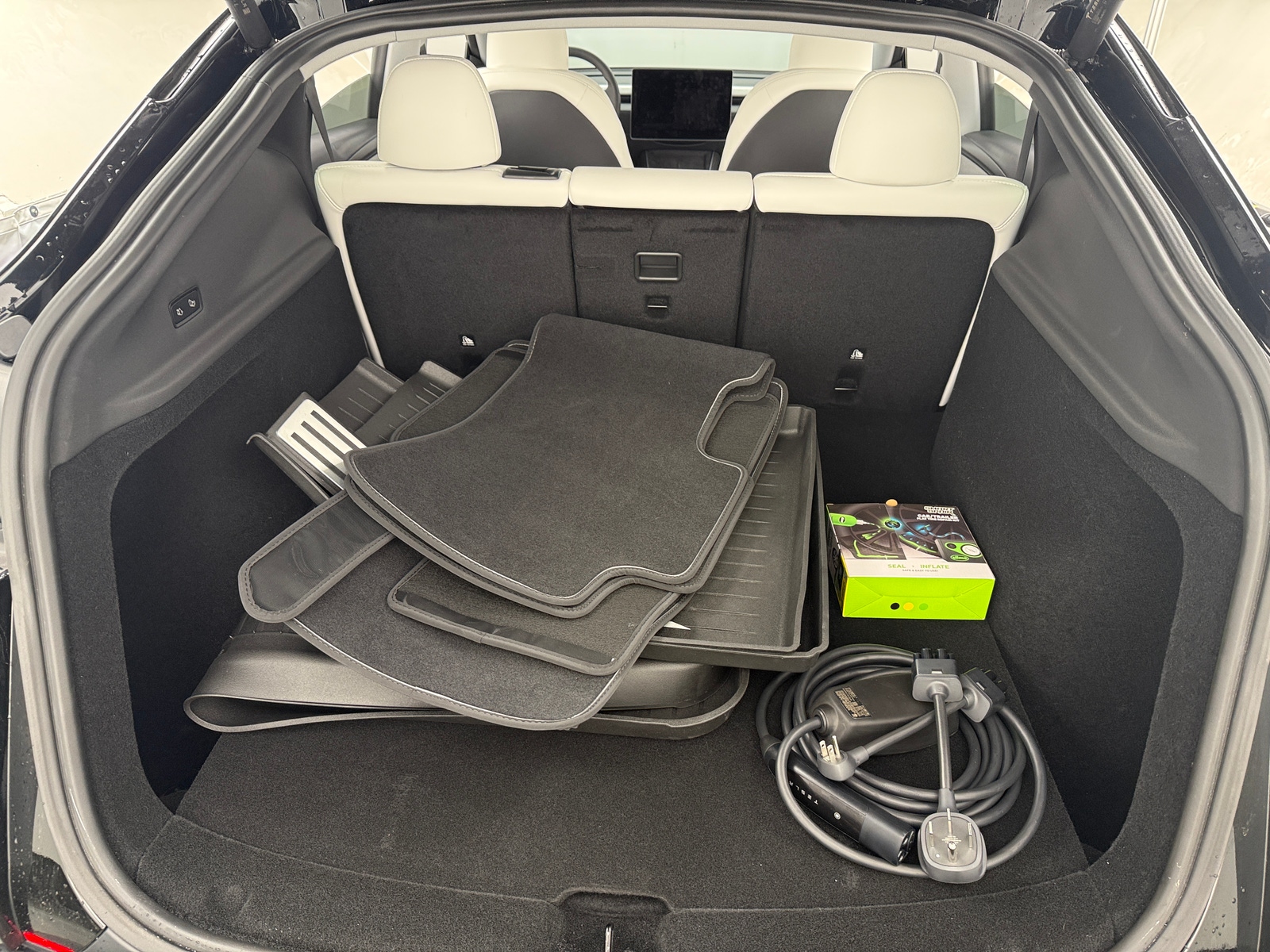 Thumbnail: 2026 Tesla Model Y - 6