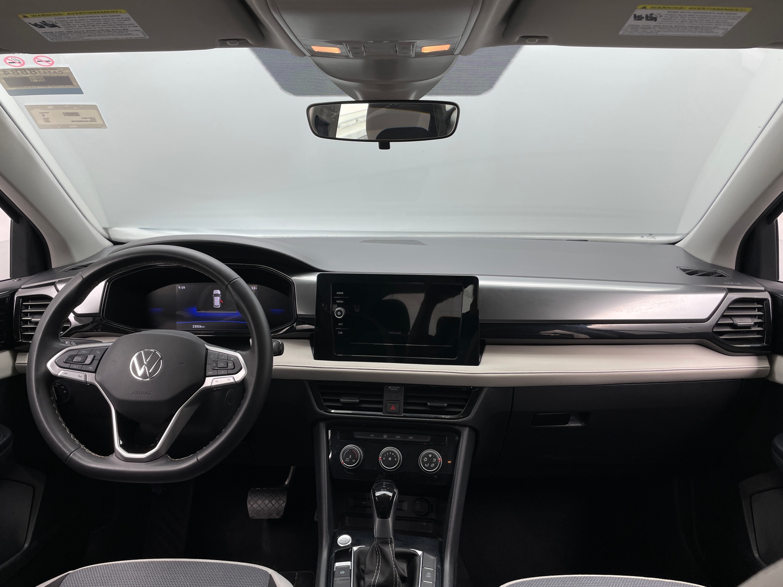 Thumbnail: 2025 Volkswagen Taos - 3