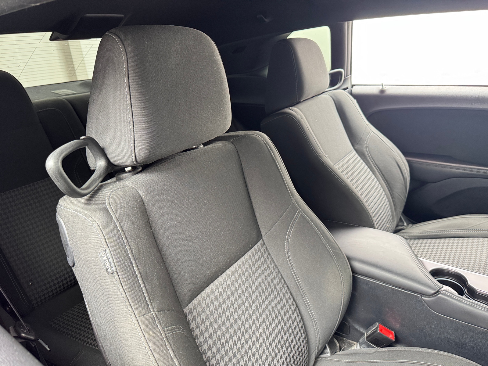 Thumbnail: 2015 Dodge Challenger - 2