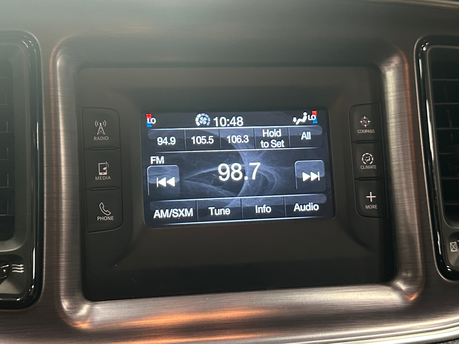 Thumbnail: 2015 Dodge Challenger - 3