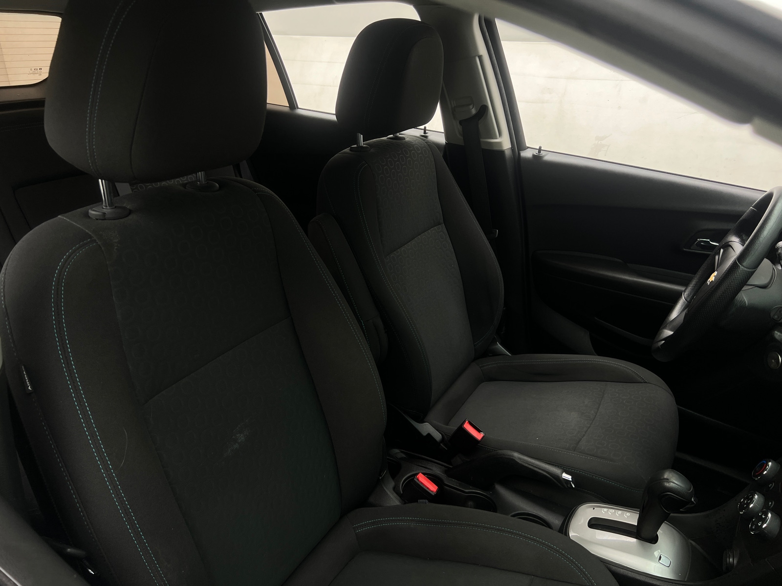 Thumbnail: 2016 Chevrolet Trax - 2