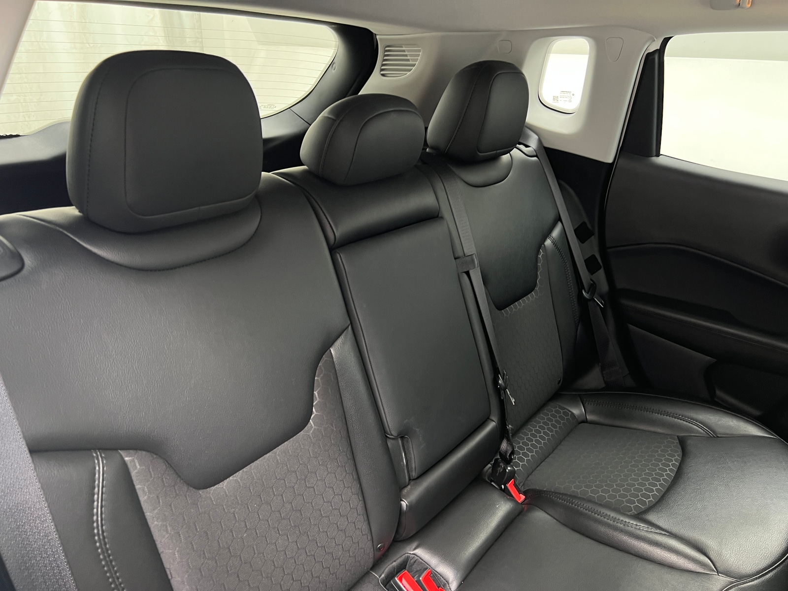 Thumbnail: 2020 Jeep Compass - 6