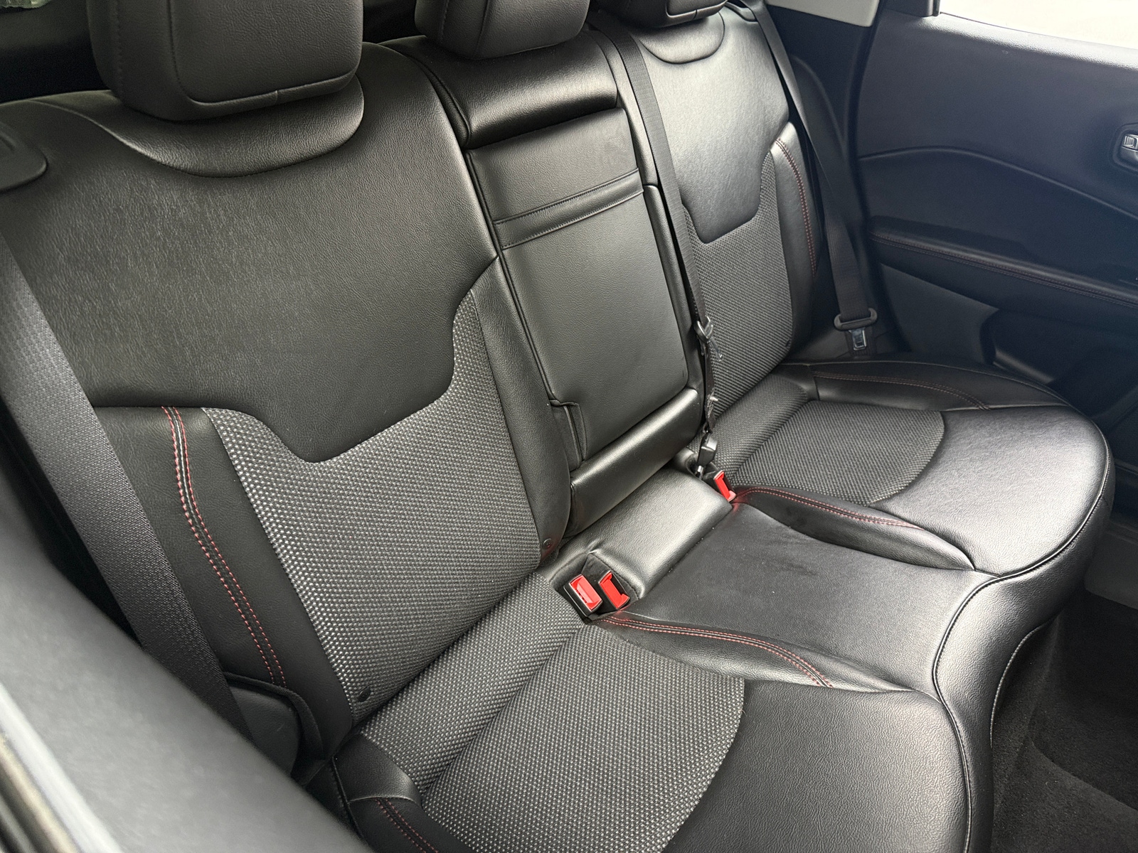 Thumbnail: 2020 Jeep Compass - 6