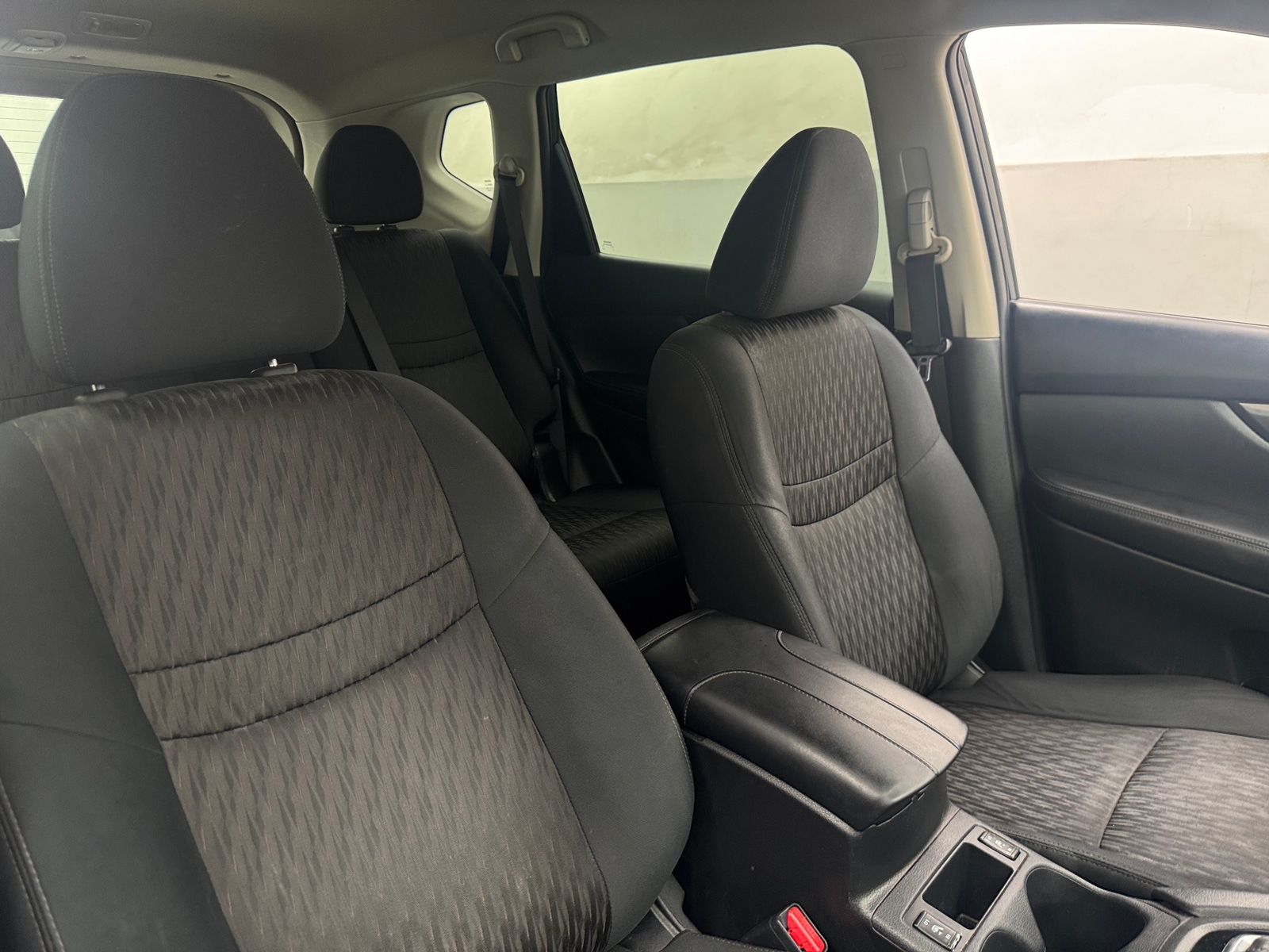 Thumbnail: 2017 Nissan Rogue - 2