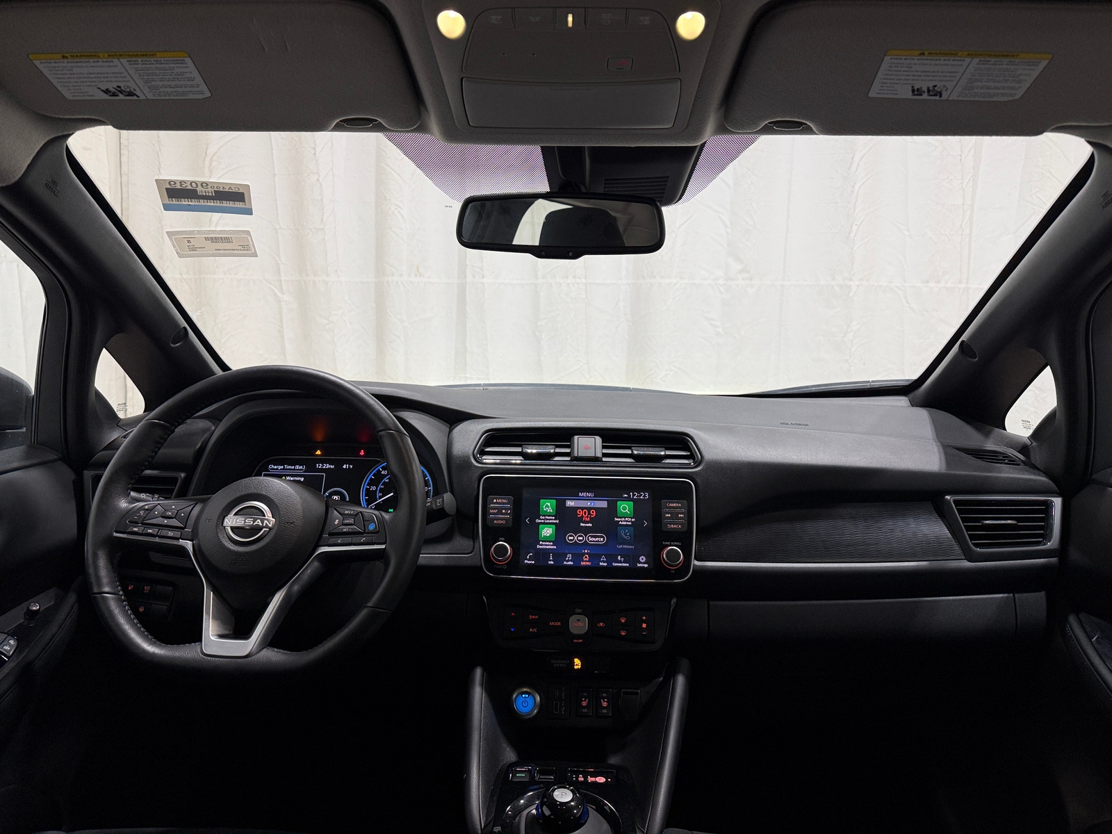 Thumbnail: 2023 Nissan Leaf - 3