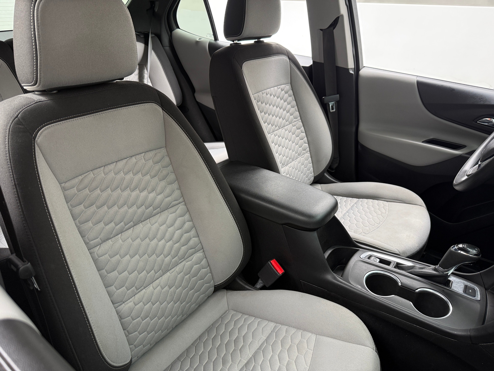 Thumbnail: 2021 Chevrolet Equinox - 2