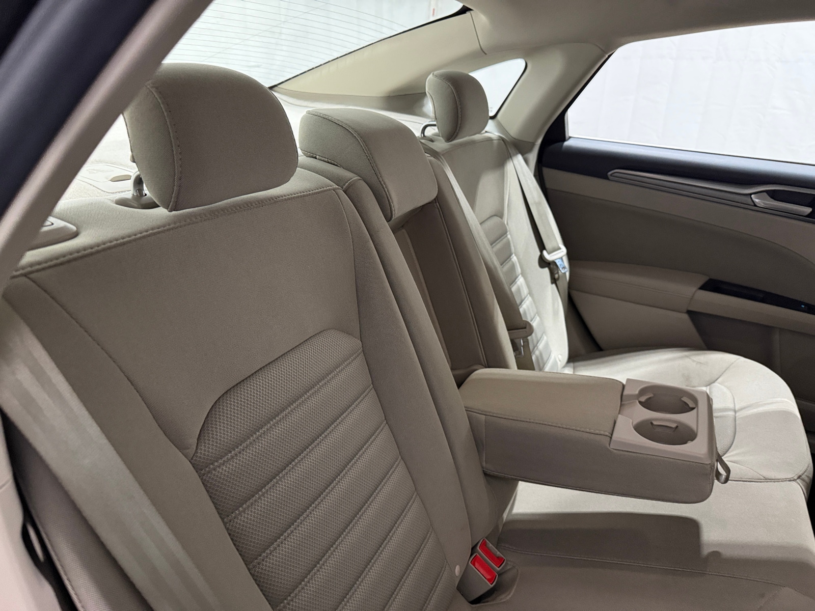 Thumbnail: 2017 Ford Fusion - 6